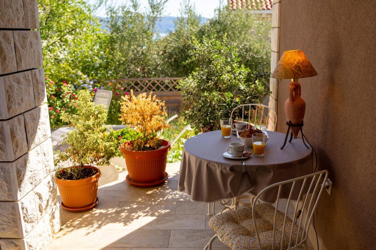House Fidulic - Apartment The Lavender Lumbarda Exterior foto