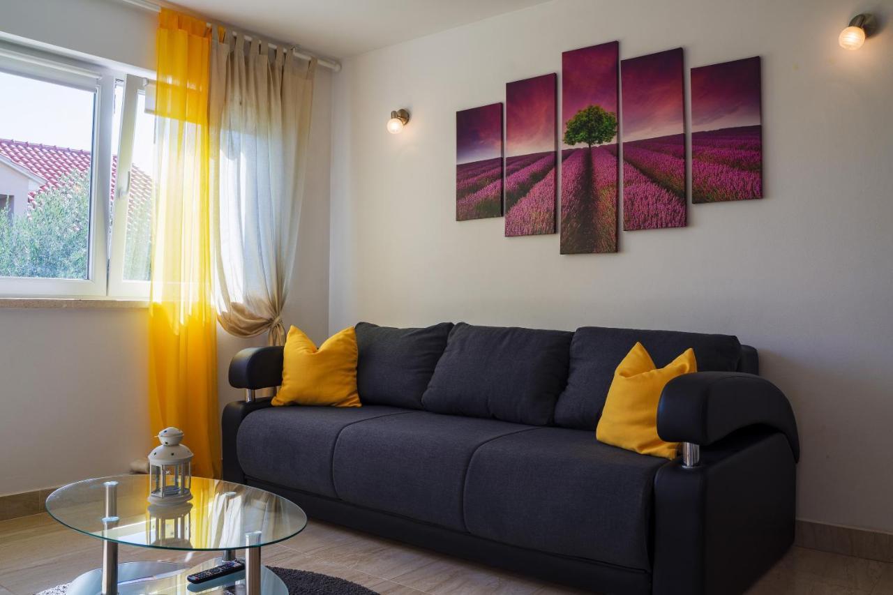 House Fidulic - Apartment The Lavender Lumbarda Exterior foto