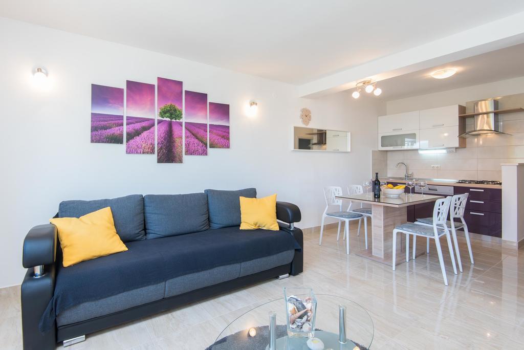 House Fidulic - Apartment The Lavender Lumbarda Exterior foto